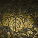 【水注薬缶】「粒肌黄銅五七桐文薬缶」を買取り致しました。