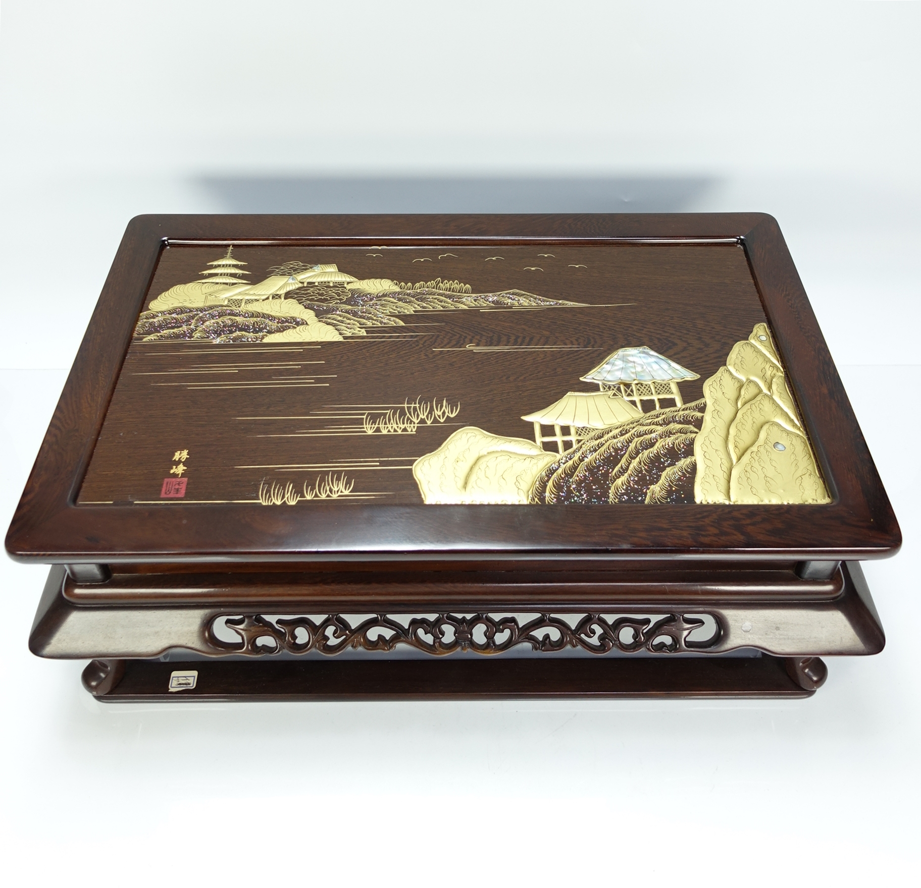 古美術 螺鈿巻卓 花台 【漆器・蒔絵】勝峰「山水楼閣図の螺鈿高