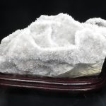 【鉱石】水晶クラスターを買取り致しました。