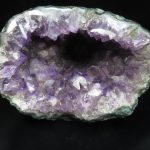 【鉱石】アメジストクラスターを買取り致しました。