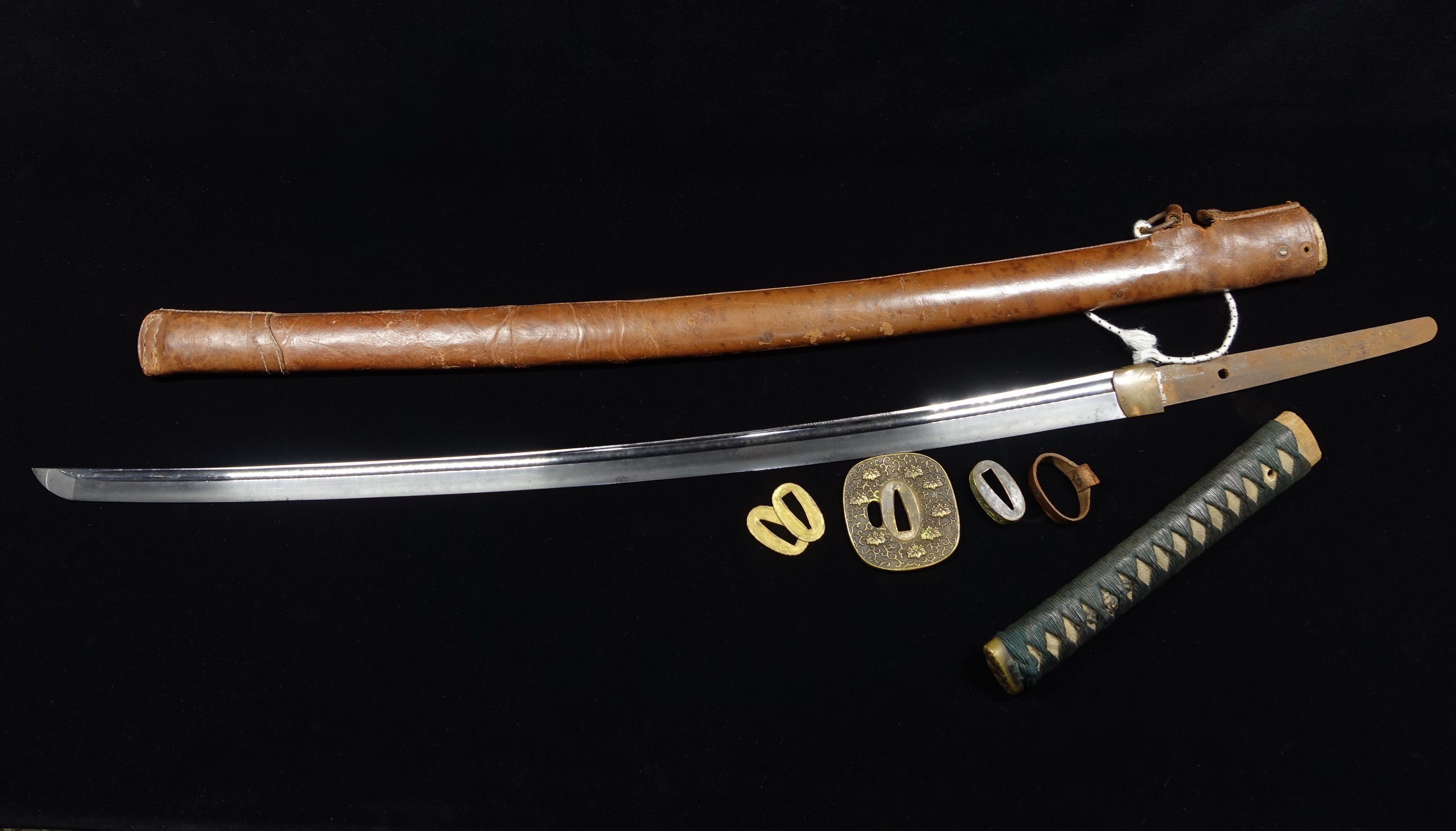 【刀剣】早川無進作「九五式軍刀」を買取り致しました。 | 骨董品 
