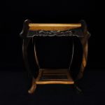 【花台】黒柿香炉台を買取り致しました。