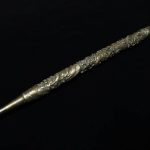 【煙管】銀製煙管 「彫金雲龍彫」を買取り致しました。