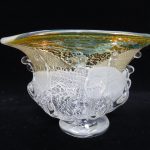 【硝子・切子】郡 和子「金箔散鉢」を買取り致しました。　