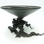 【中国銅器】無銘「銅器花器登龍」を買取り致しました。